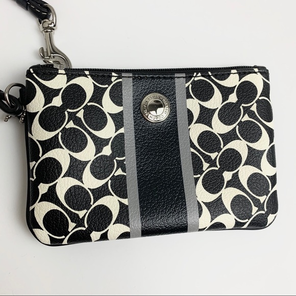 Sold‼️ Like new Coach wristlet - Picture 3 of 5